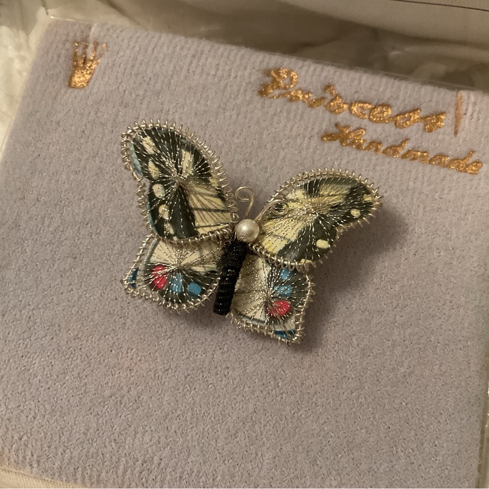 VINTAGE PRINCESS JEWELRY BAVARIAN BUTTERFLY BROOCH HANDCRAFTED IN WEST GERMANY
